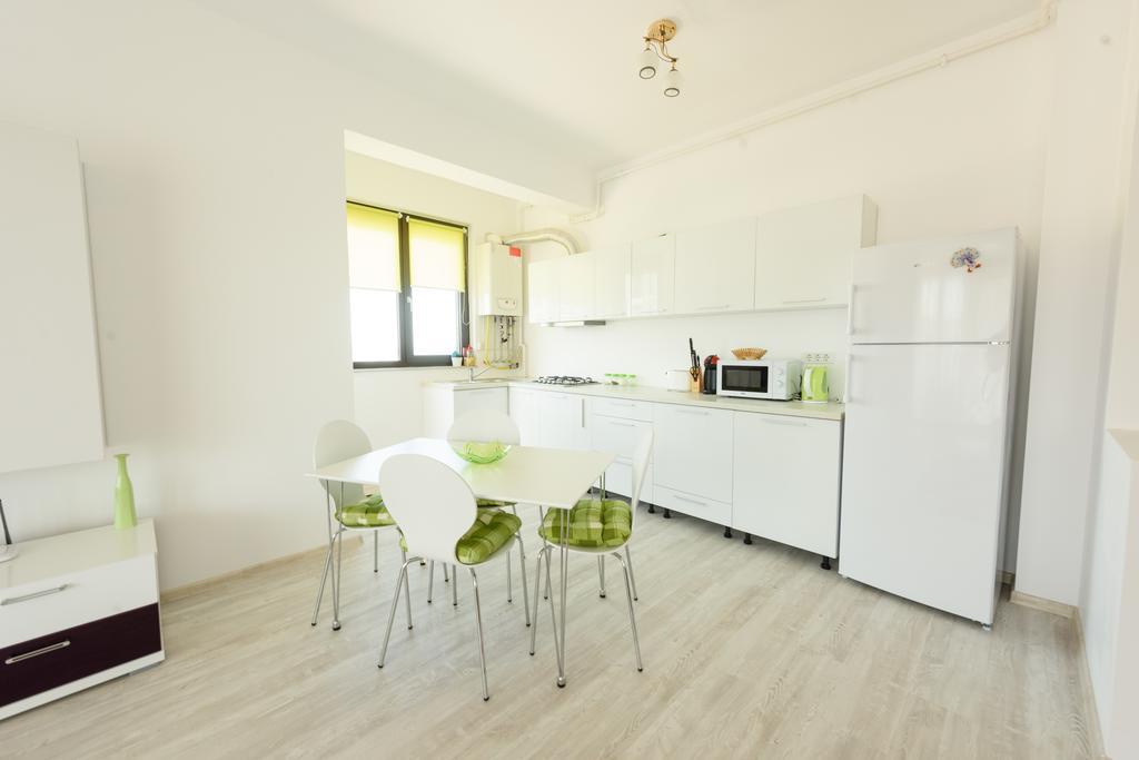 Appartement Purple Sun à Năvodari Extérieur photo