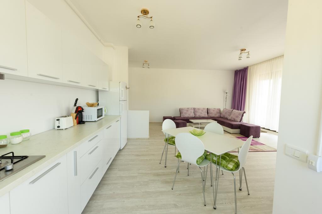 Appartement Purple Sun à Năvodari Extérieur photo
