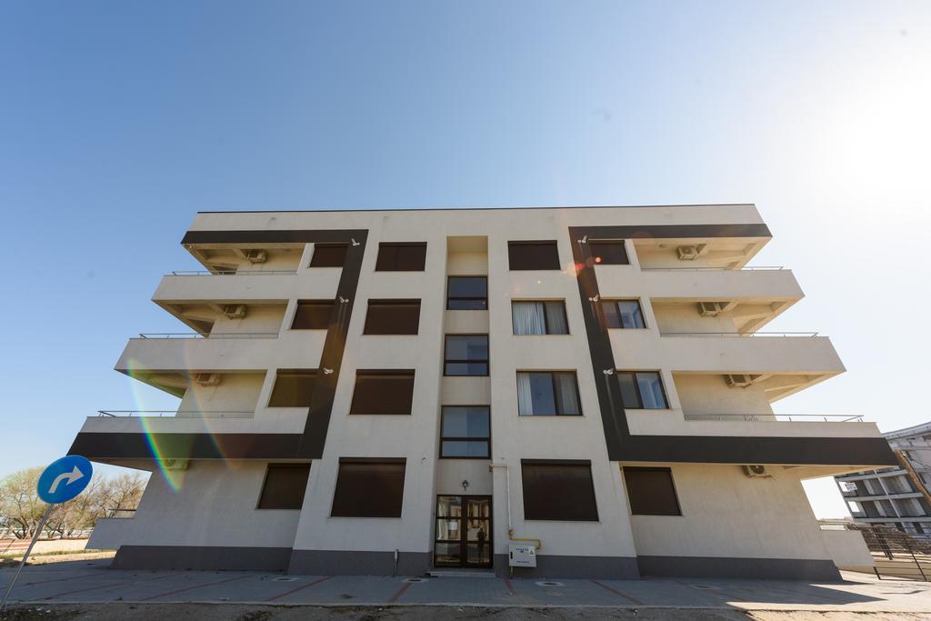 Appartement Purple Sun à Năvodari Extérieur photo