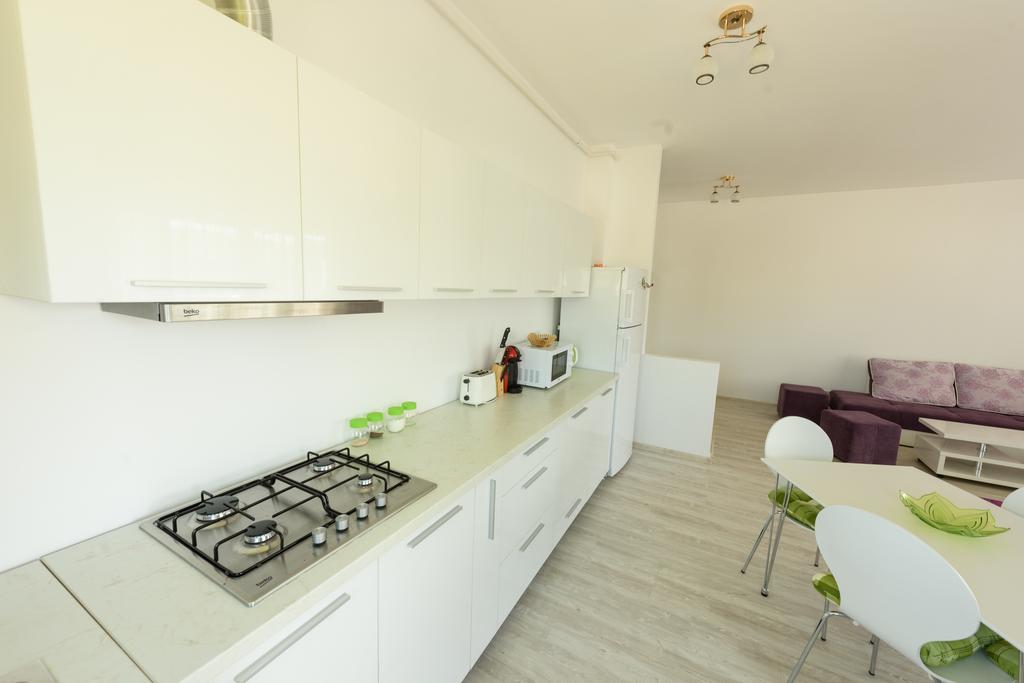 Appartement Purple Sun à Năvodari Extérieur photo